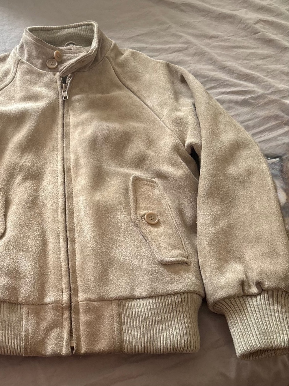 Men’s suede bomber